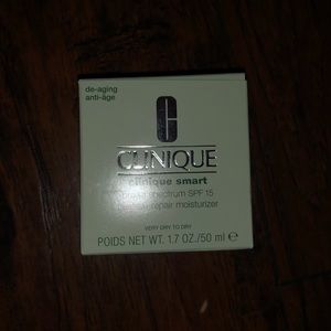 Clinique spf 15